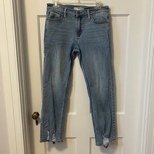 KanCan Distressed Jeans